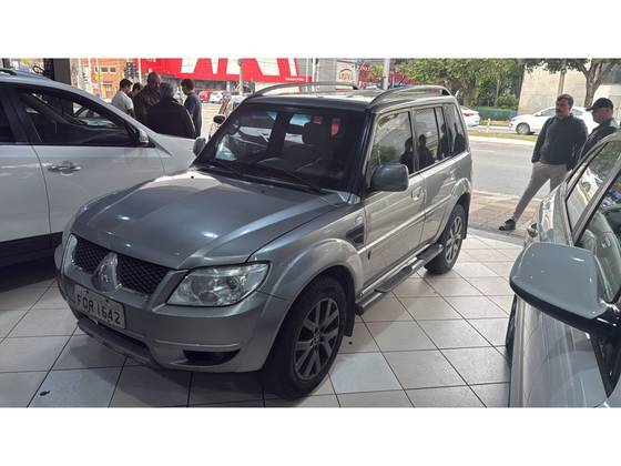 MITSUBISHI PAJERO TR4 2.0 4X2 16V 140CV FLEX 4P AUTOMÁTICO